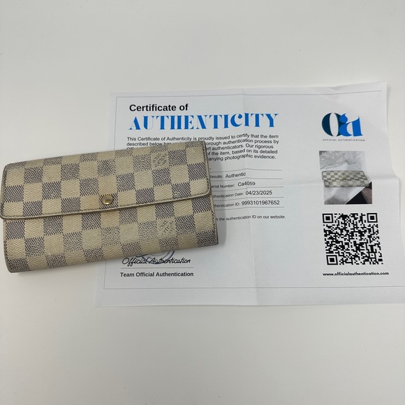 Louis Vuitton Wallet Damier Azur Portefeuille Sarah Long Wallet-White - Picture 1 of 9